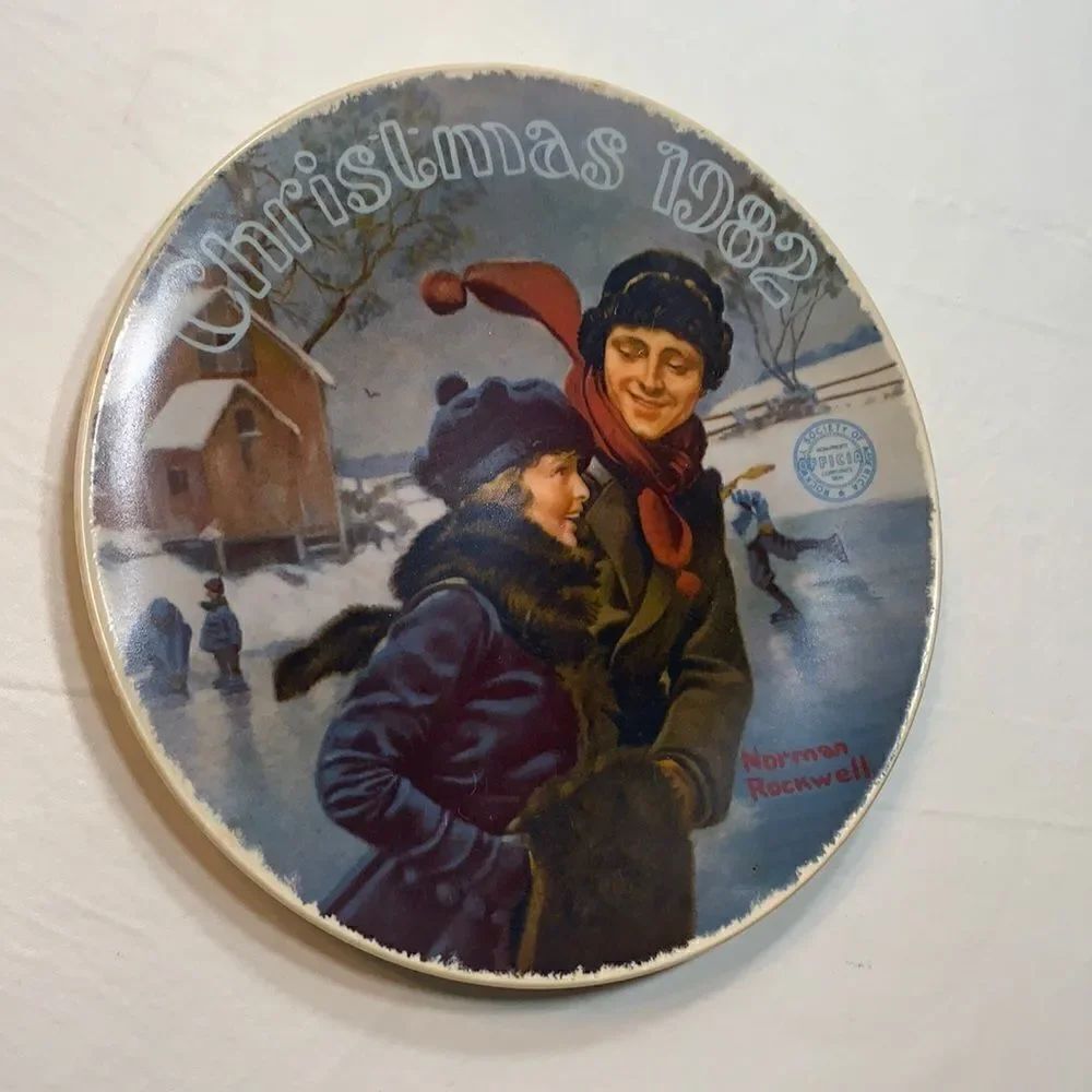 Christmas Courtship Norman Rockwell 1982 Limited USA Fine China Christmas Holida